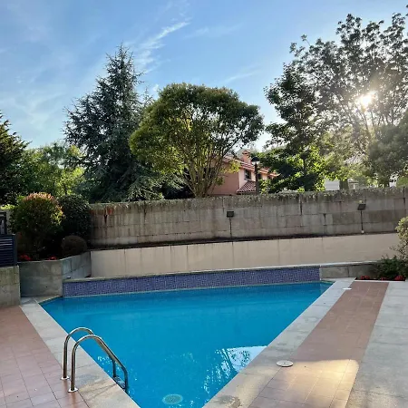 Centro Con Terraza Y Piscina Apartment Baiona